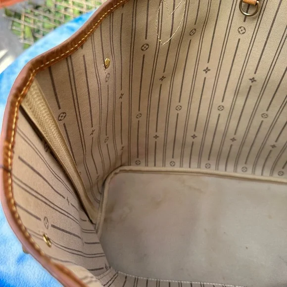 LOUIS VUITTON Neverful MM 🔥🔥 - Picture 9 of 16